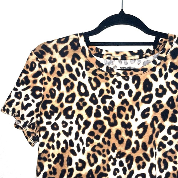 PINK Victoria’s Secret 100% Cotton Brown Cheetah Short Sleeve Tee Medium Women’s - Picture 3 of 10